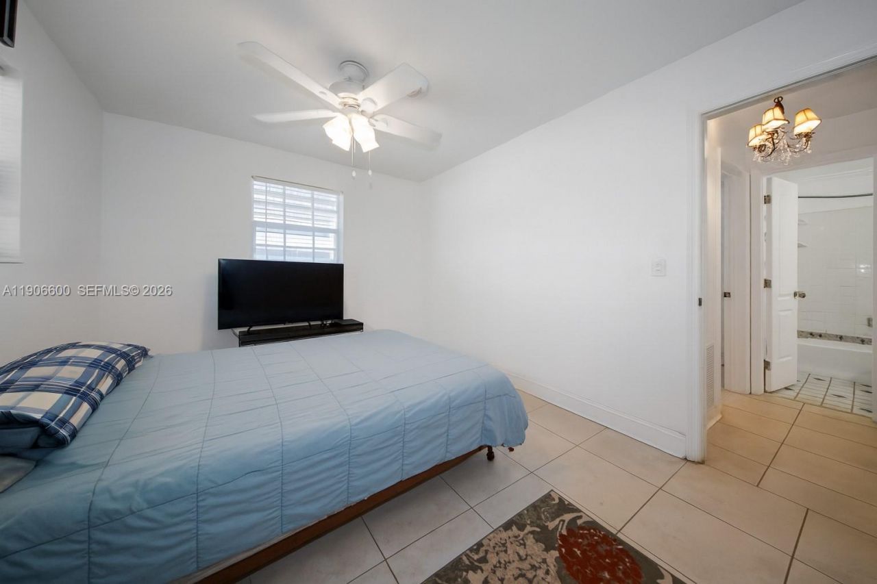 9426 SW 52nd St, Cooper City, FL 33328 Photo