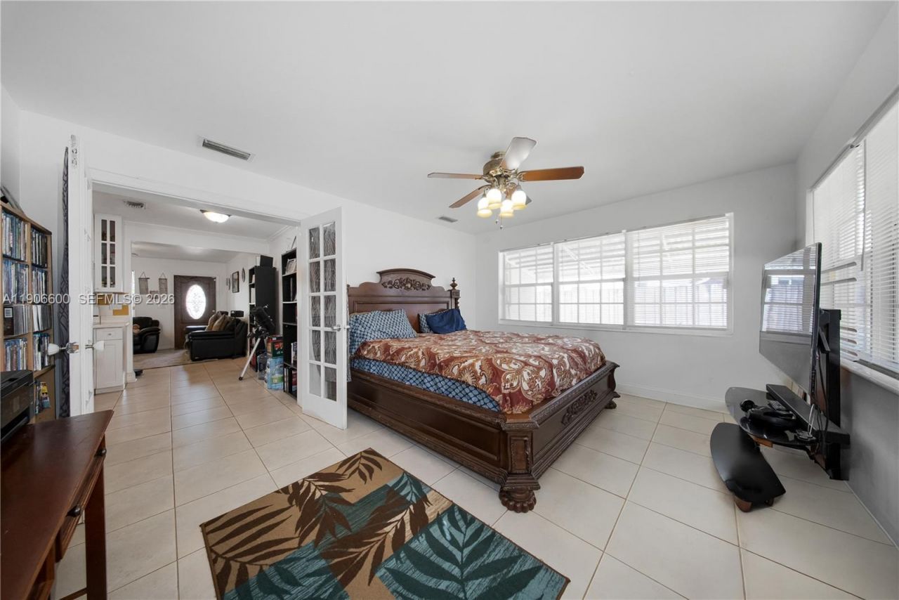 9426 SW 52nd St, Cooper City, FL 33328 Photo