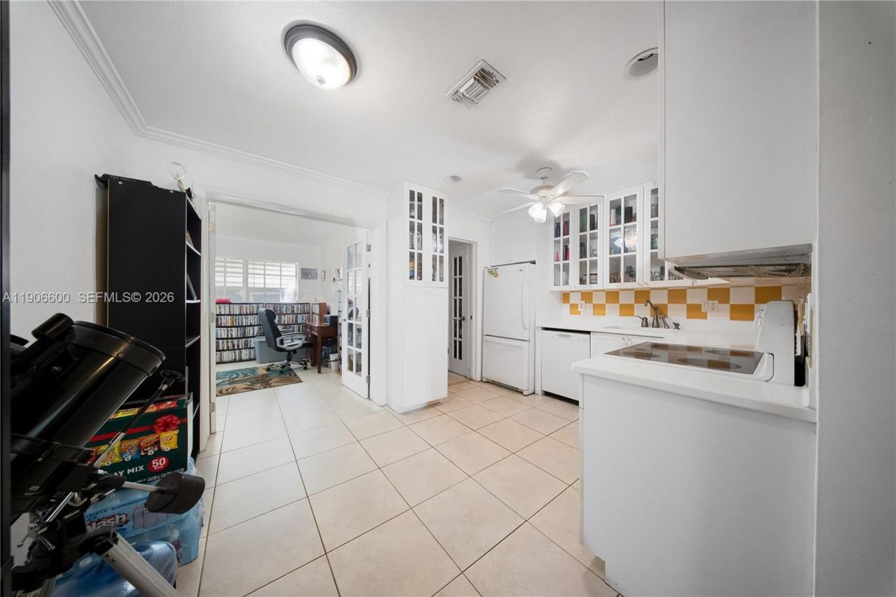 9426 SW 52nd St, Cooper City, FL 33328 Photo