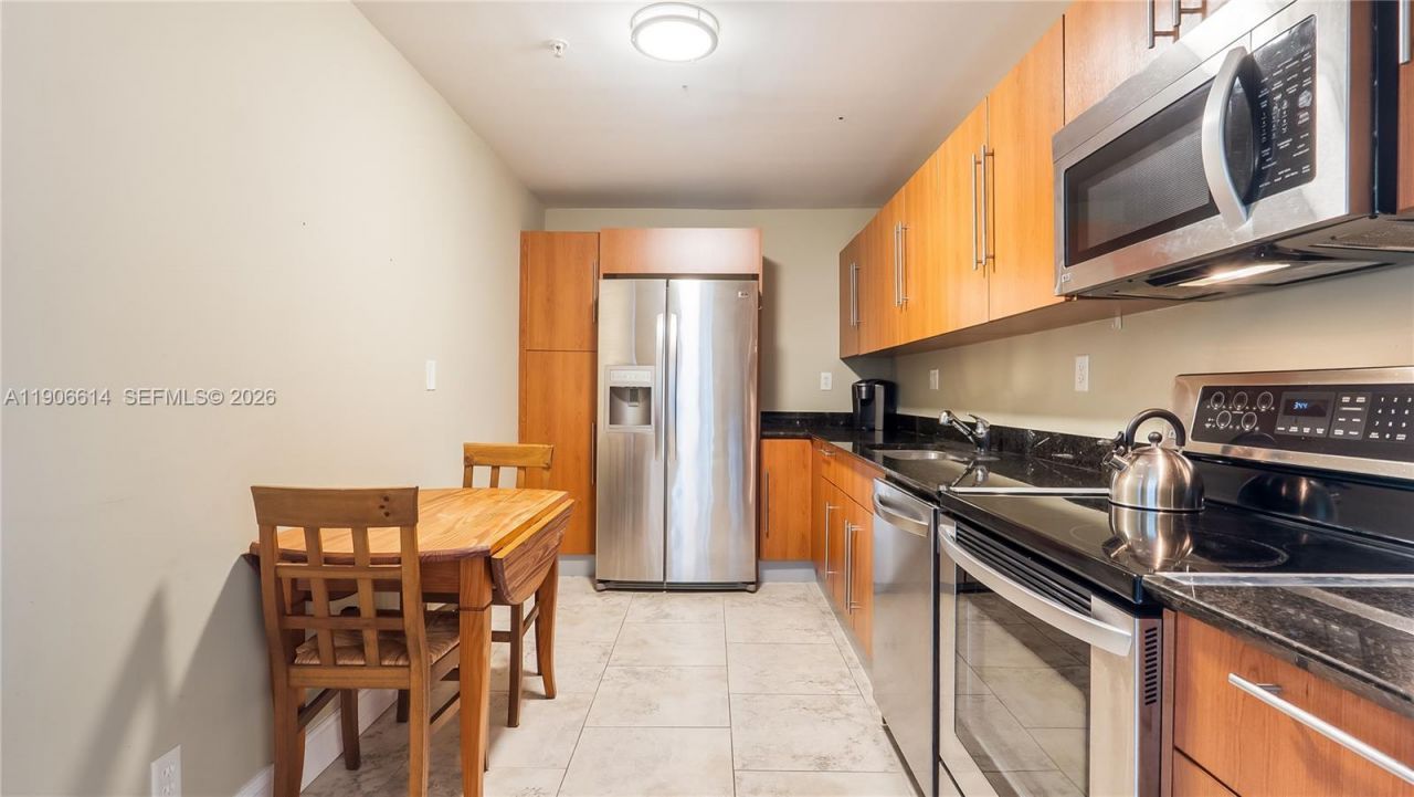 3000 S Ocean Dr, Unit 420, Hollywood, FL 33019 Photo