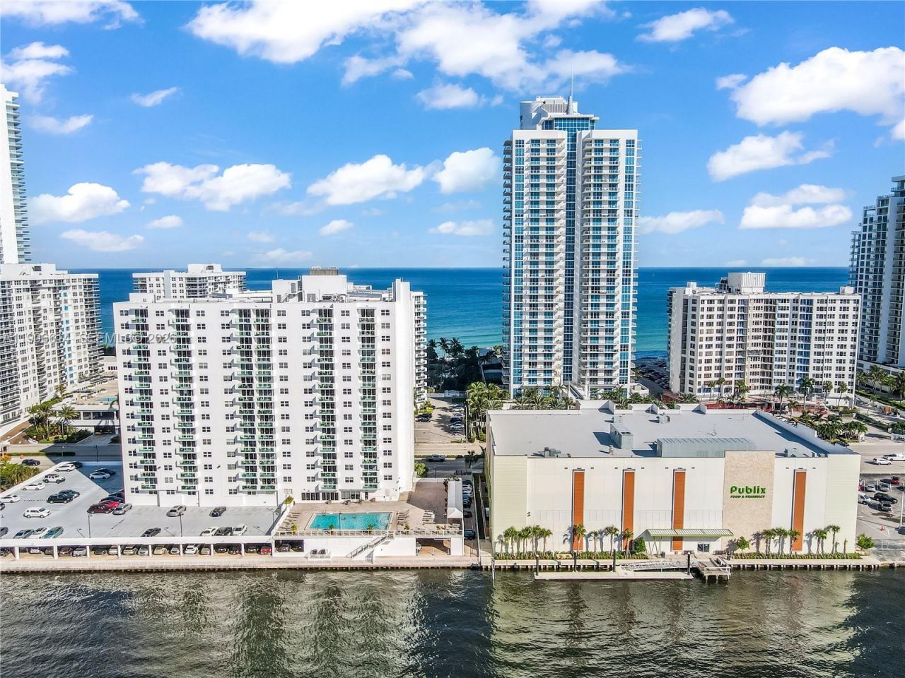 3000 S Ocean Dr, Unit 420, Hollywood, FL 33019 Photo