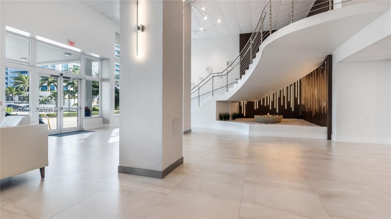 3000 S Ocean Dr, Unit 420, Hollywood, FL 33019 Photo