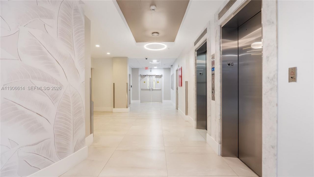 3000 S Ocean Dr, Unit 420, Hollywood, FL 33019 Photo