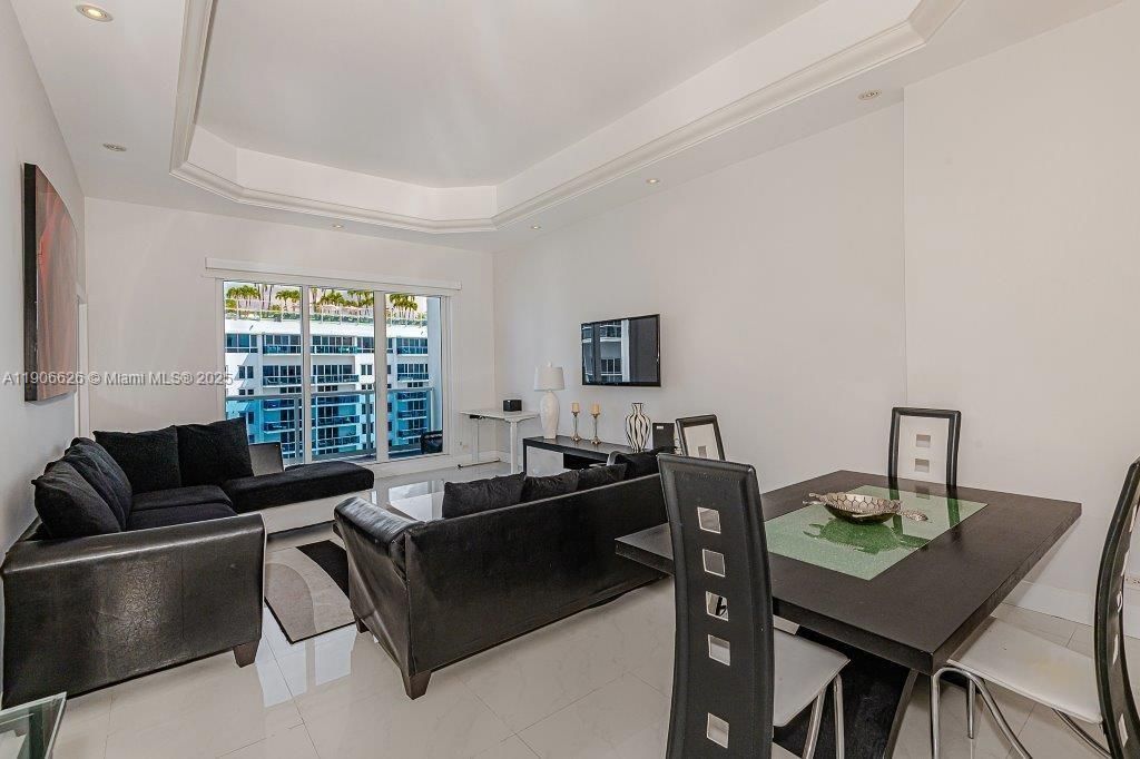 2301 Collins Ave, Unit 1619, Miami Beach, FL 33139 Photo