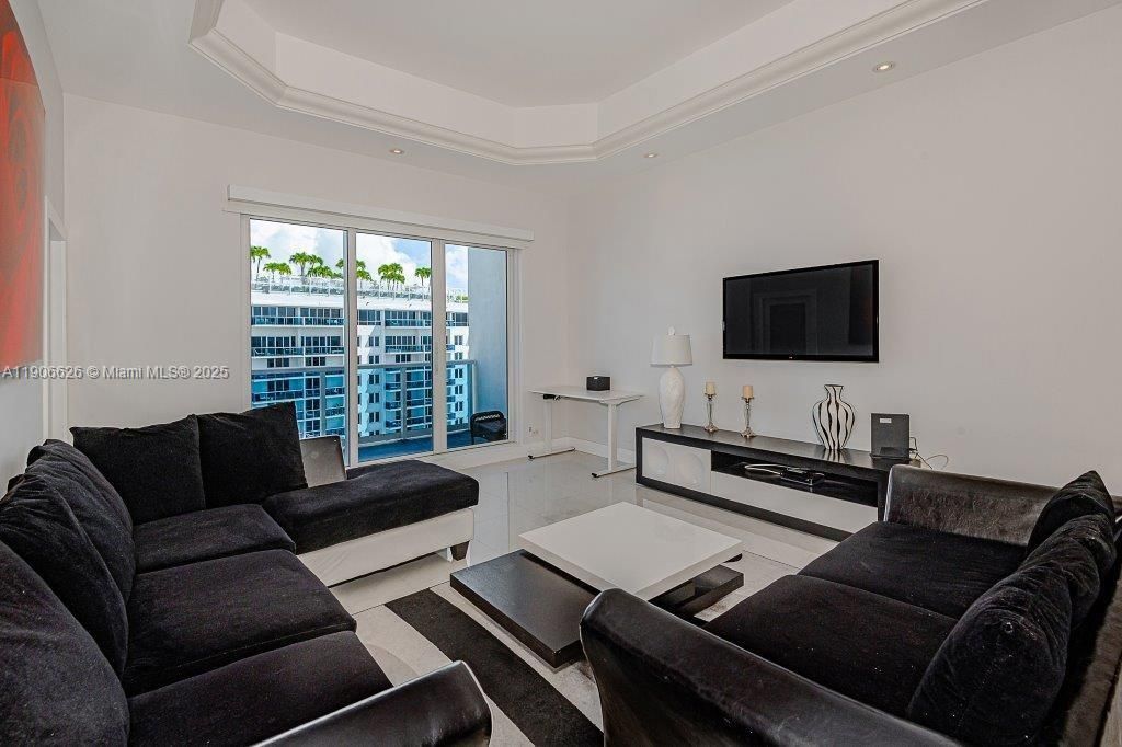 2301 Collins Ave, Unit 1619, Miami Beach, FL 33139 Photo