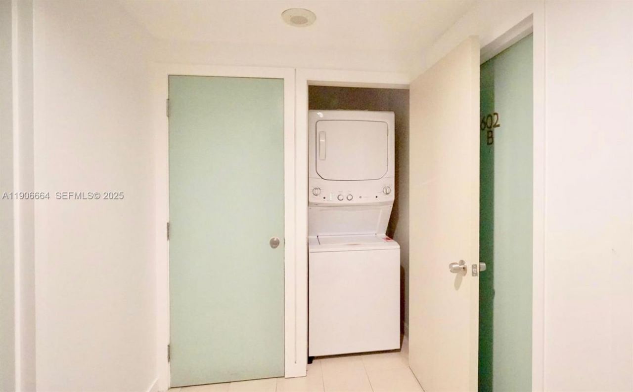 17315 Collins Ave, Unit 602, Sunny Isles Beach, FL 33160 Photo