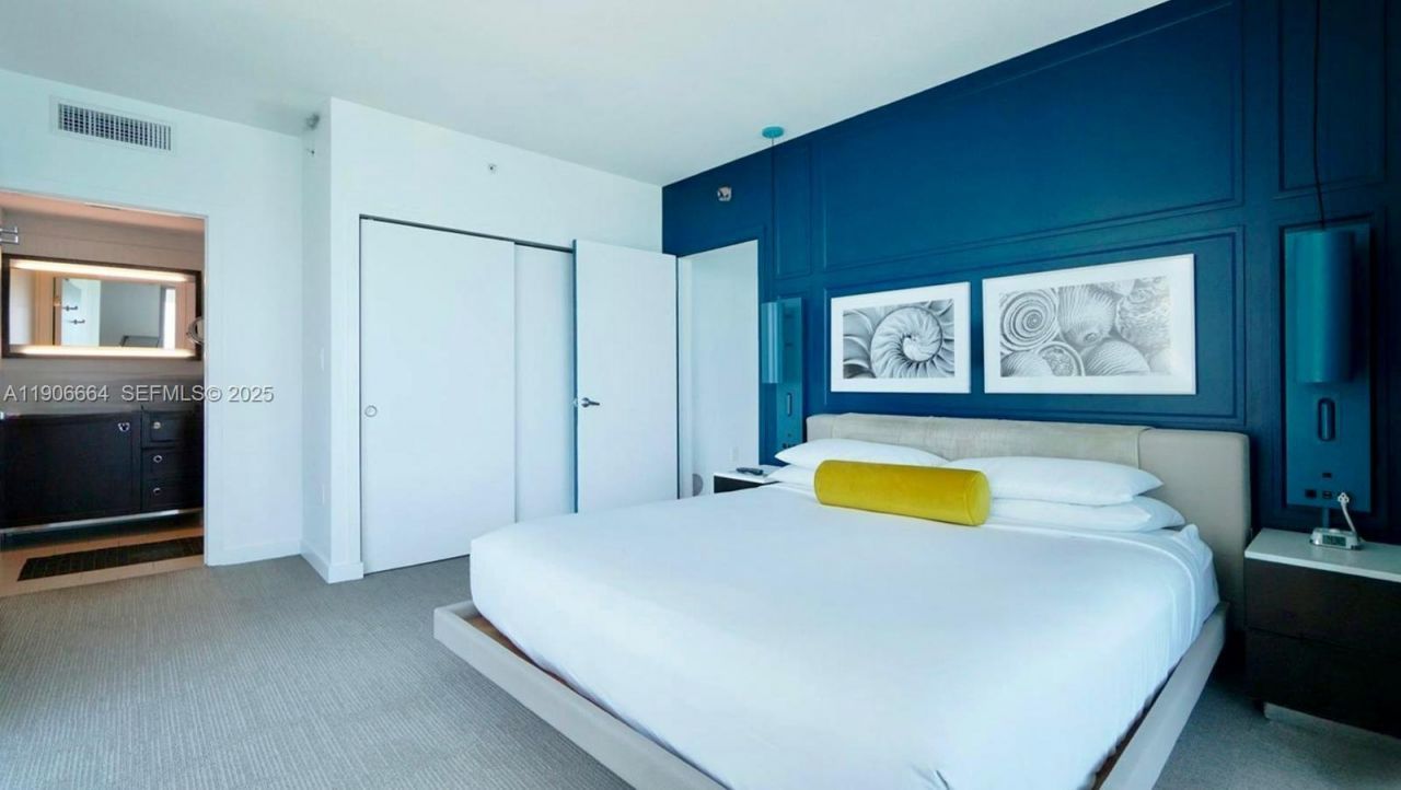 17315 Collins Ave, Unit 602, Sunny Isles Beach, FL 33160 Photo