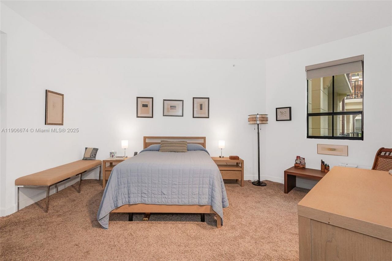 100 Andalusia Ave, Unit 210, Coral Gables, FL 33134 Photo