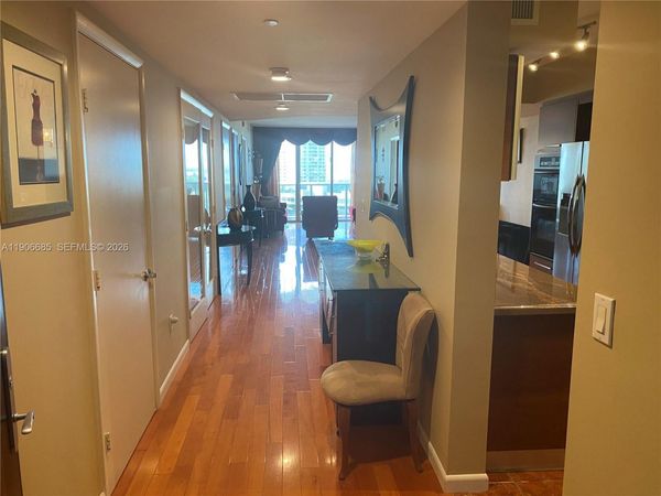 1850 S Ocean Dr, Unit 1607, Hallandale Beach, FL 33009