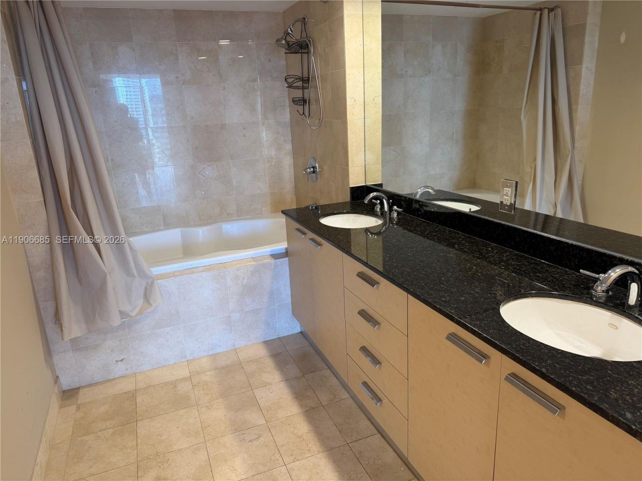 1850 S Ocean Dr, Unit 1607, Hallandale Beach, FL 33009 Photo