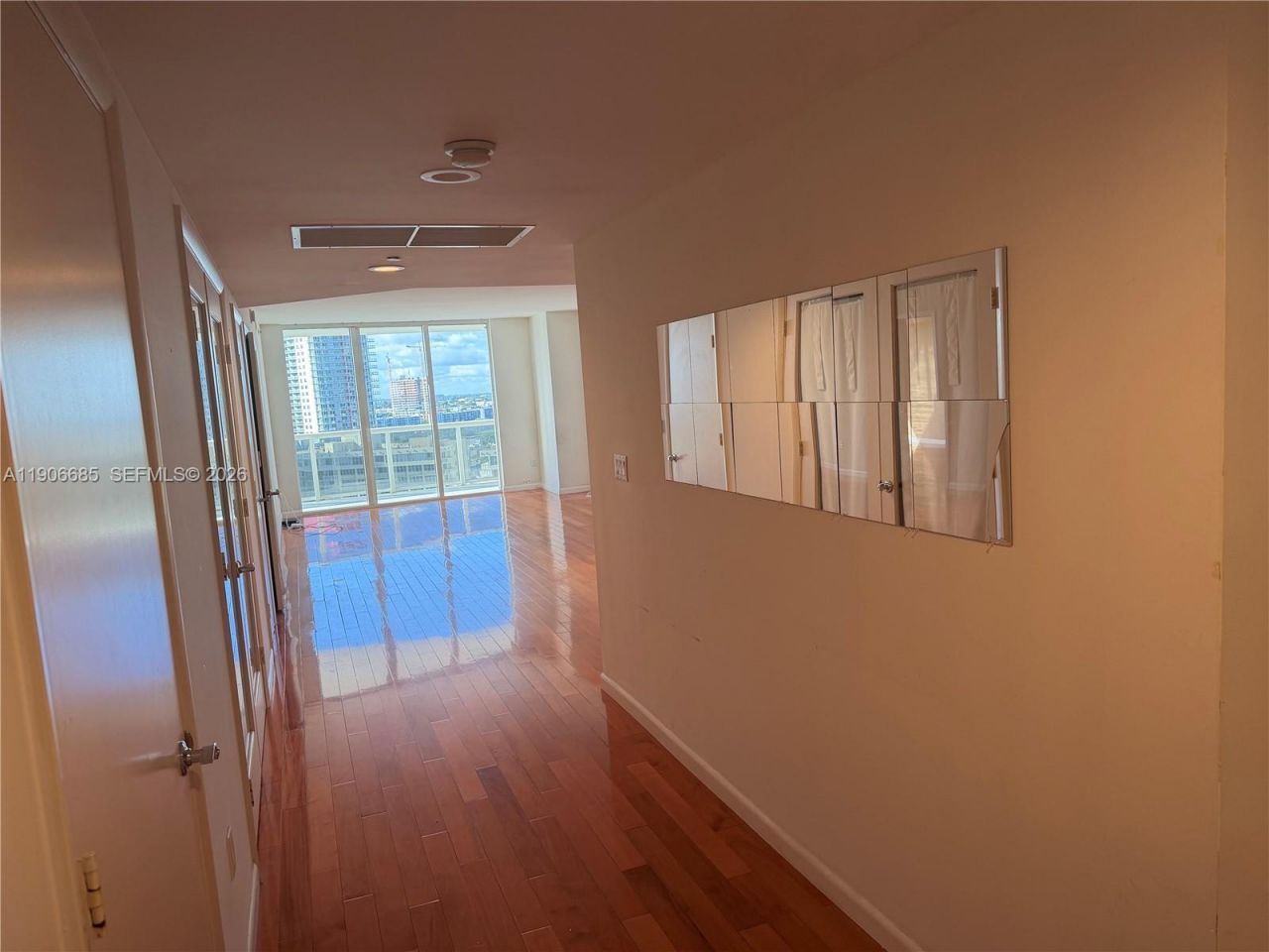1850 S Ocean Dr, Unit 1607, Hallandale Beach, FL 33009 Photo