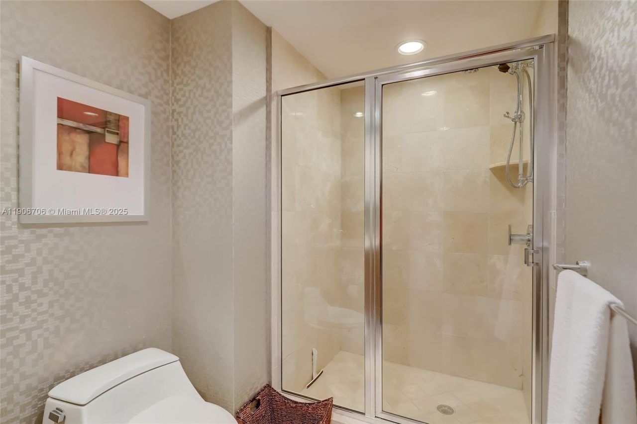 1 N Ocean Blvd, Unit 1411, Pompano Beach, FL 33062 Photo