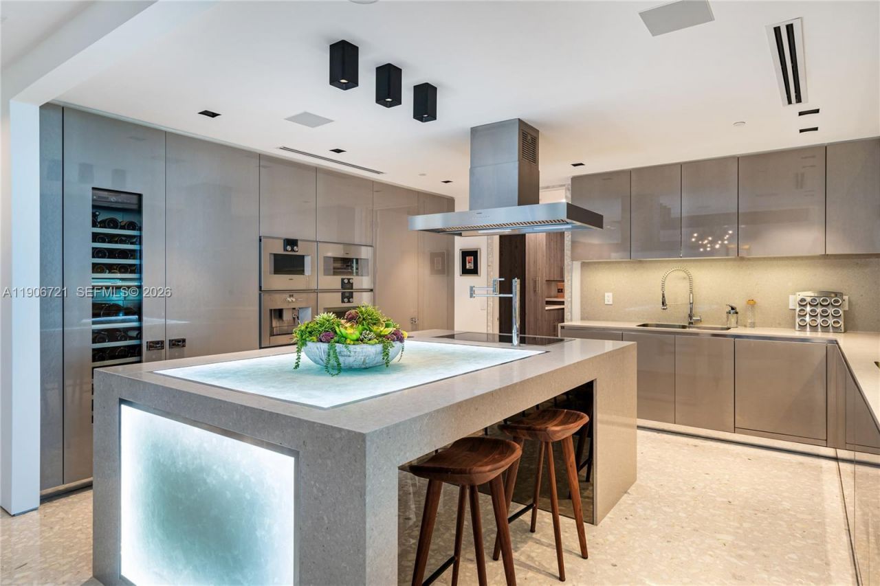 9349 Collins Ave, Unit 205, Surfside, FL 33154 Photo