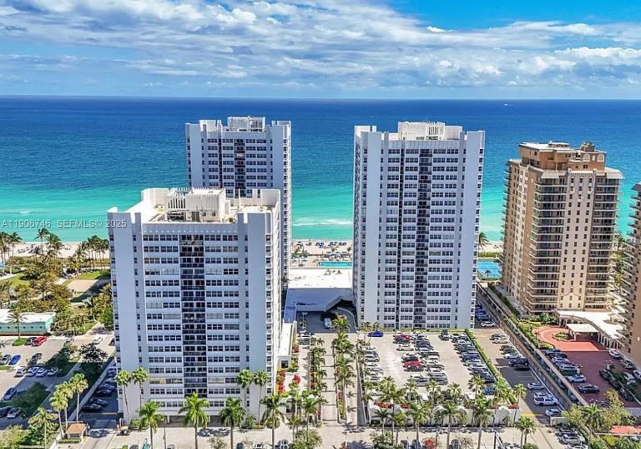 1880 S Ocean Dr, Unit 704, Hallandale Beach, FL 33009 Photo
