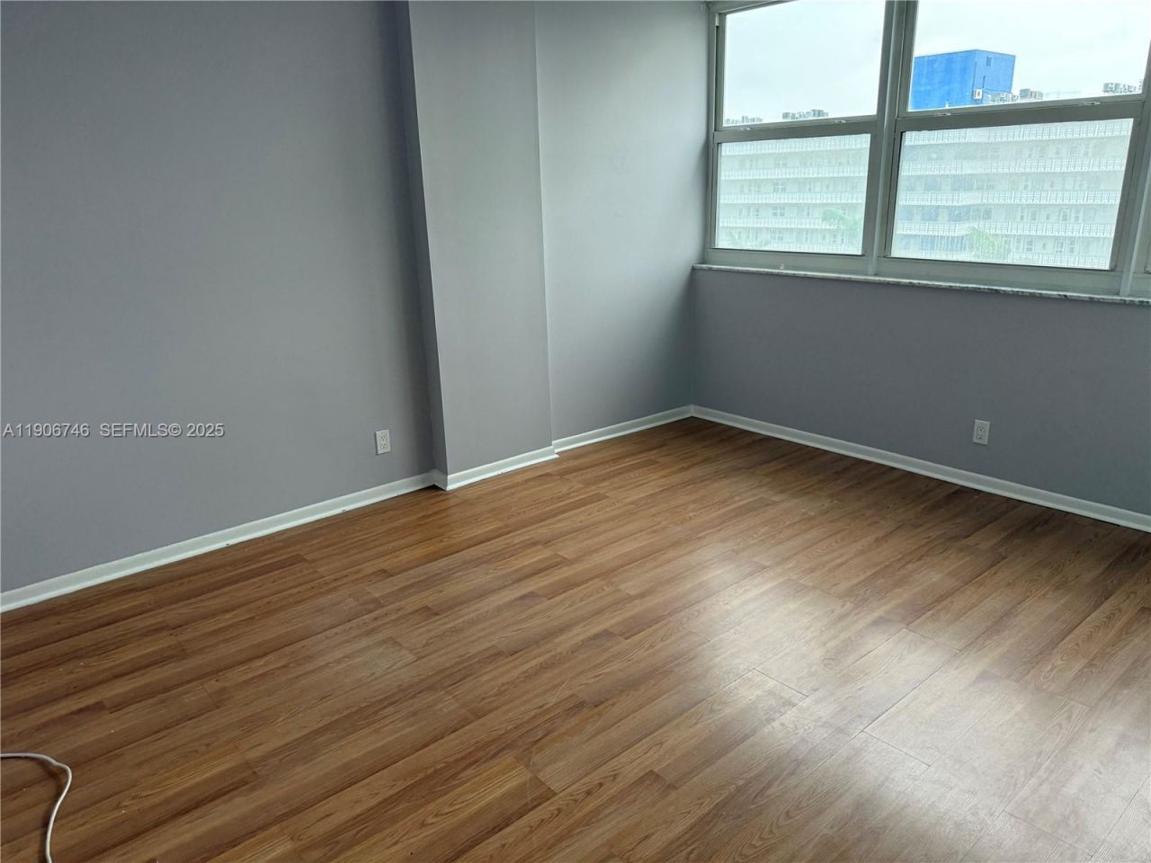 1880 S Ocean Dr, Unit 704, Hallandale Beach, FL 33009 Photo