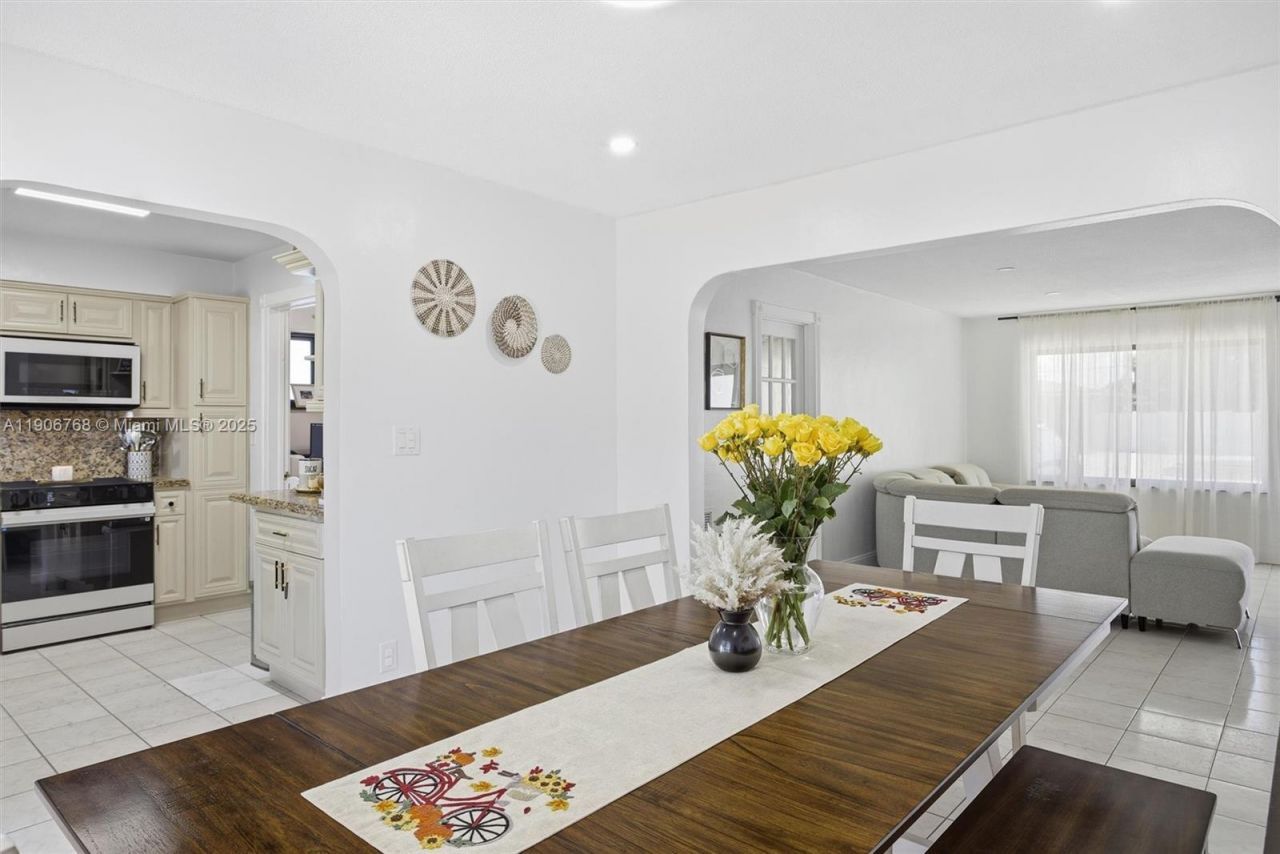 7511 Taylor St, Hollywood, FL 33024 Photo