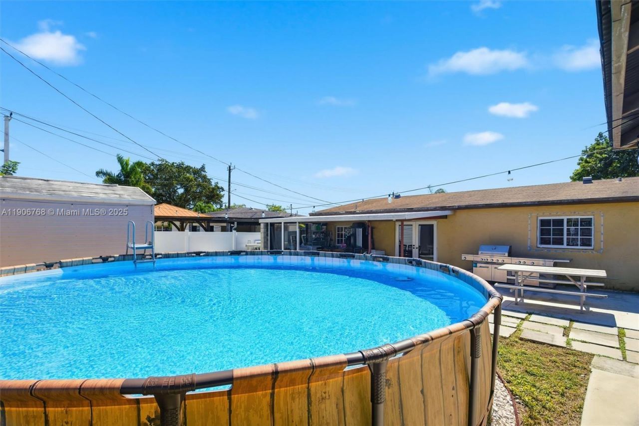 7511 Taylor St, Hollywood, FL 33024 Photo