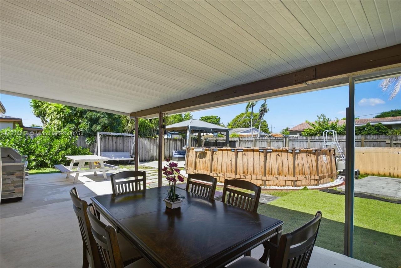 7511 Taylor St, Hollywood, FL 33024 Photo