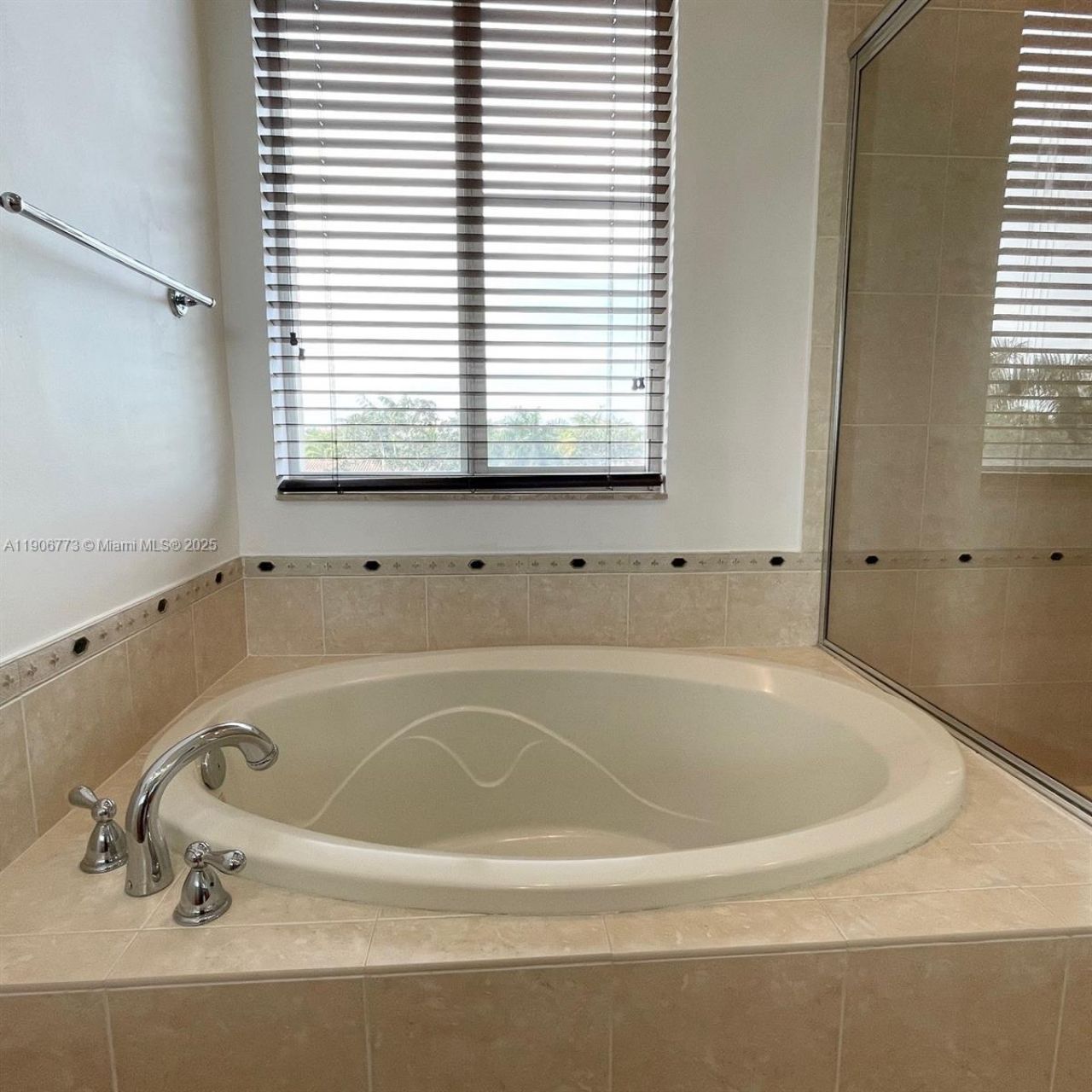 3020 NW 125th Ave, Unit 304, Sunrise, FL 33323 Photo