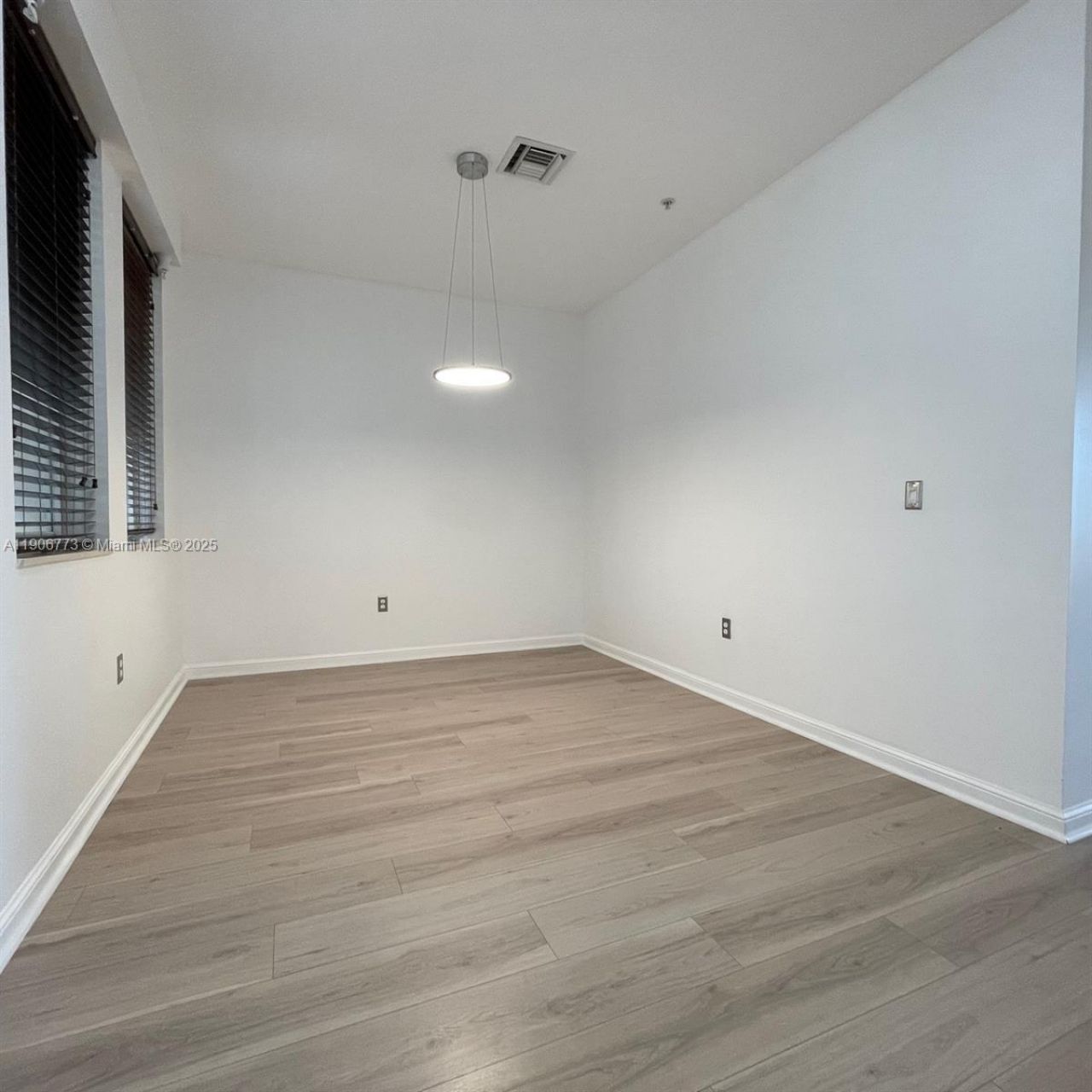 3020 NW 125th Ave, Unit 304, Sunrise, FL 33323 Photo