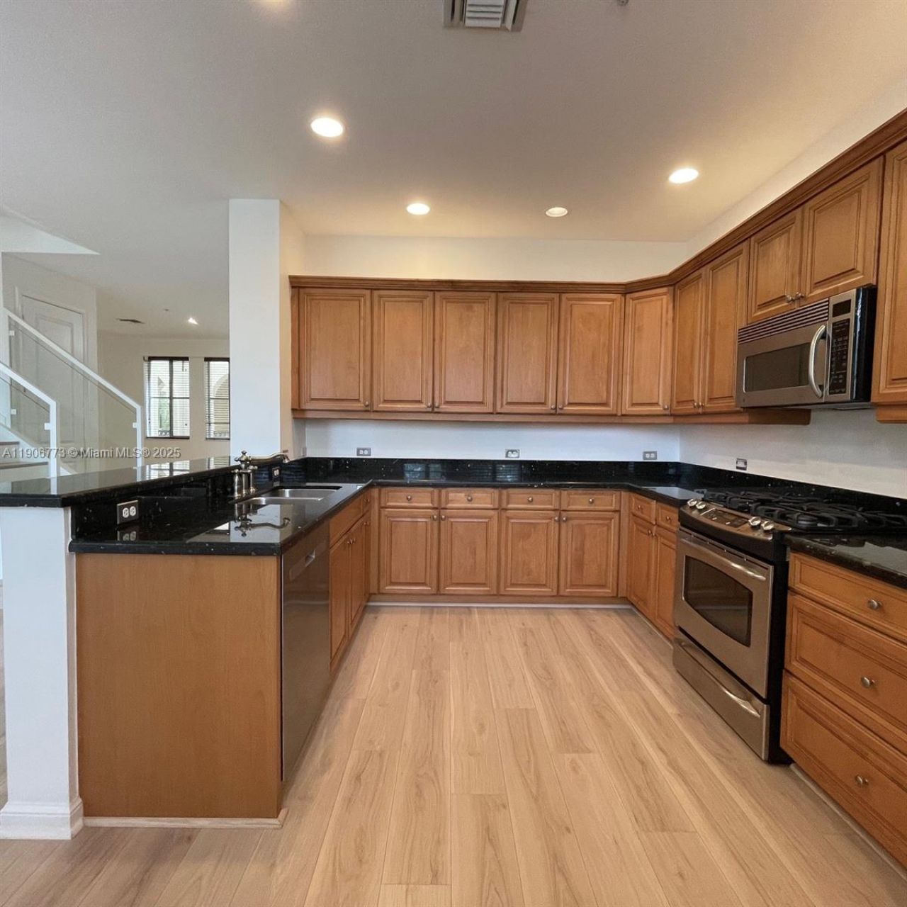 3020 NW 125th Ave, Unit 304, Sunrise, FL 33323 Photo