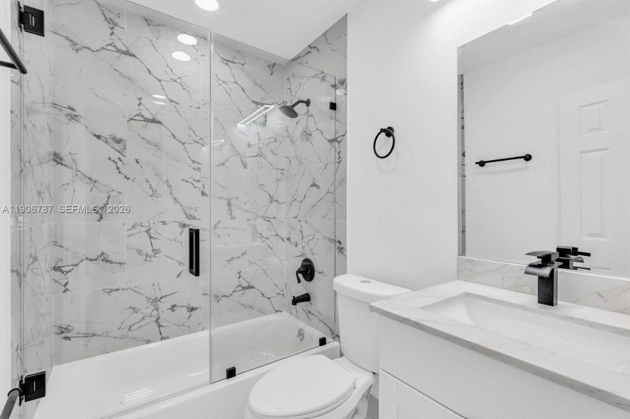 2810 Mayo St, Hollywood, FL 33020 Photo