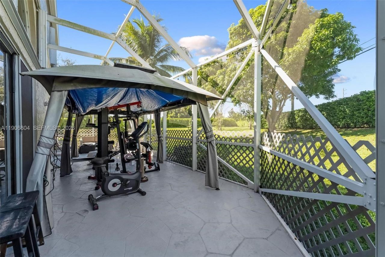 6865 NW 81st Ct, Parkland, FL 33067 Photo