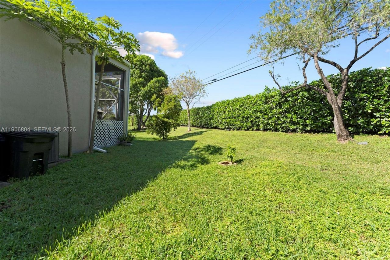 6865 NW 81st Ct, Parkland, FL 33067 Photo