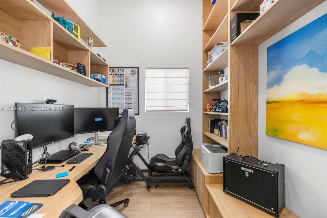 11370 NE 8th Ave, Biscayne Park, FL 33161 Photo