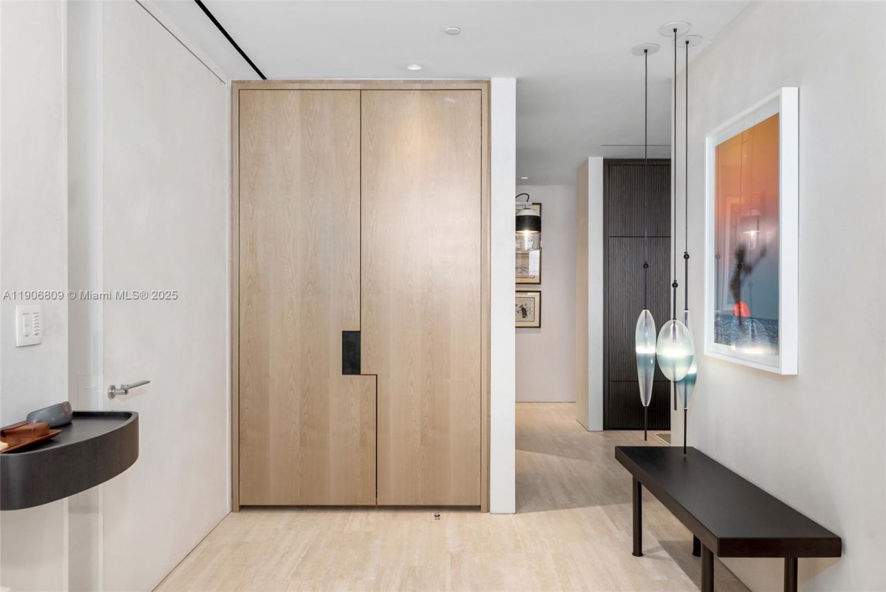 9111 Collins Ave, Unit N421, Surfside, FL 33154 Photo