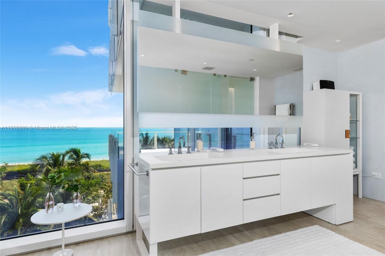 9111 Collins Ave, Unit N421, Surfside, FL 33154 Photo