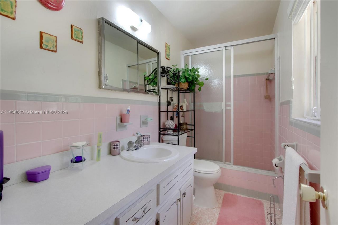 6013 Rose Ter, Plantation, FL 33317 Photo