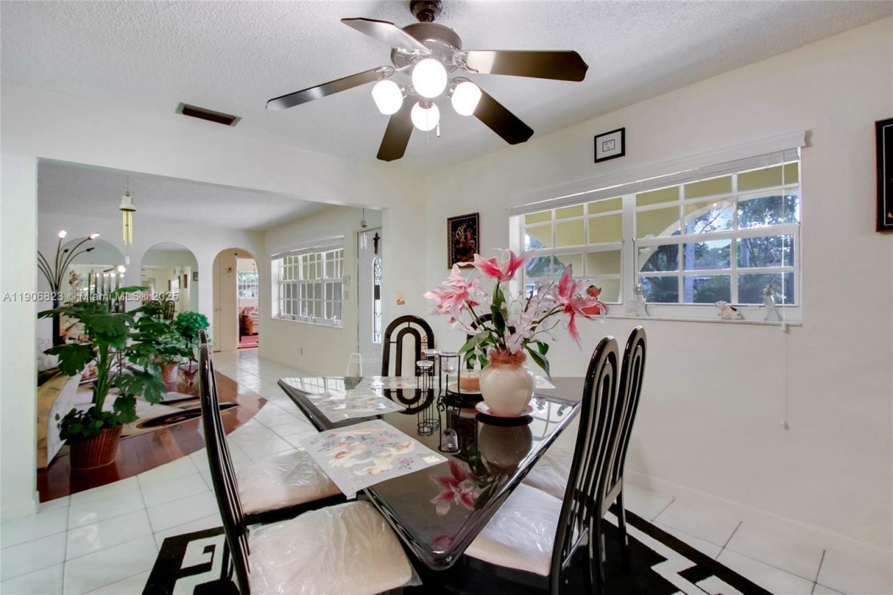6013 Rose Ter, Plantation, FL 33317 Photo