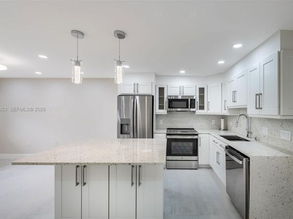 102 E Upminster E, Unit 102, Deerfield Beach, FL 33442