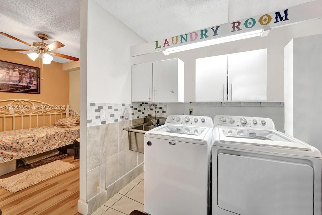 1502 Whitehall Dr, Unit 305, Davie, FL 33324 Photo