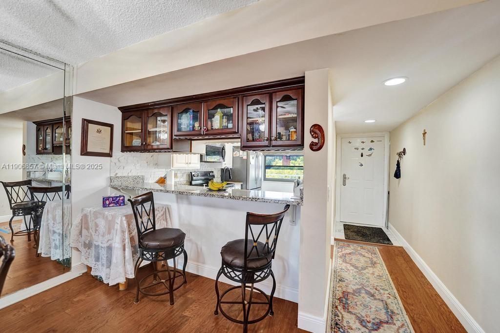 1502 Whitehall Dr, Unit 305, Davie, FL 33324 Photo