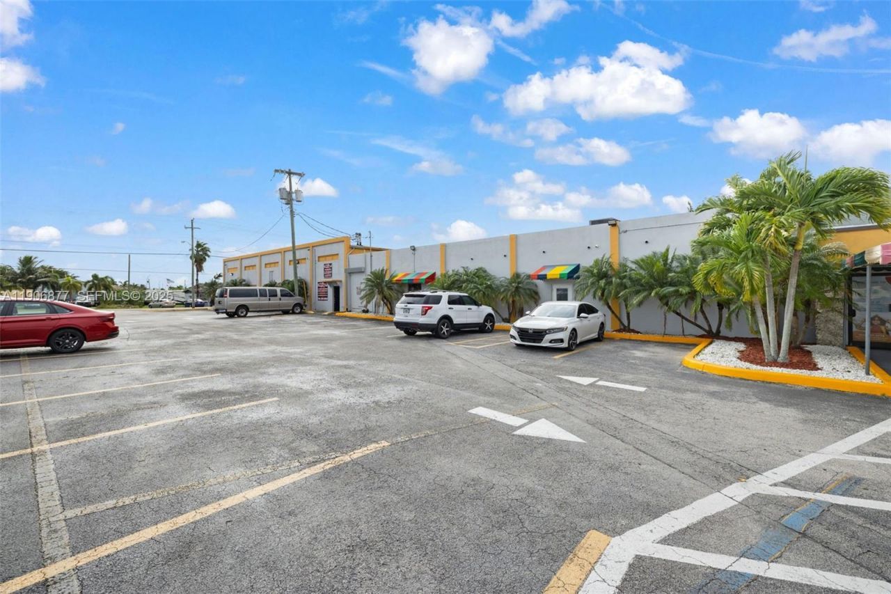 17 NE 1st Rd, Homestead, FL 33030 Photo