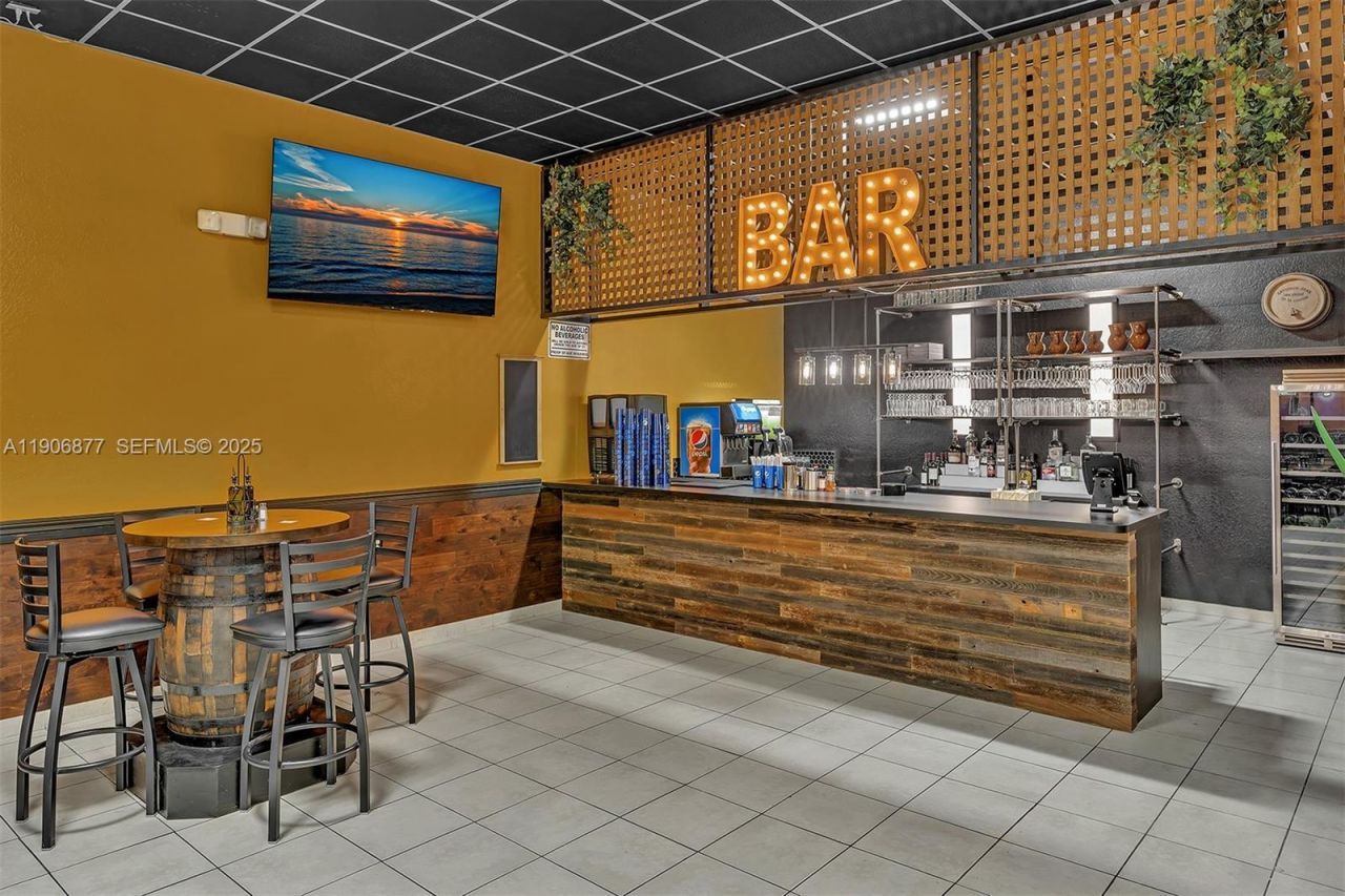 17 NE 1st Rd, Homestead, FL 33030 Photo