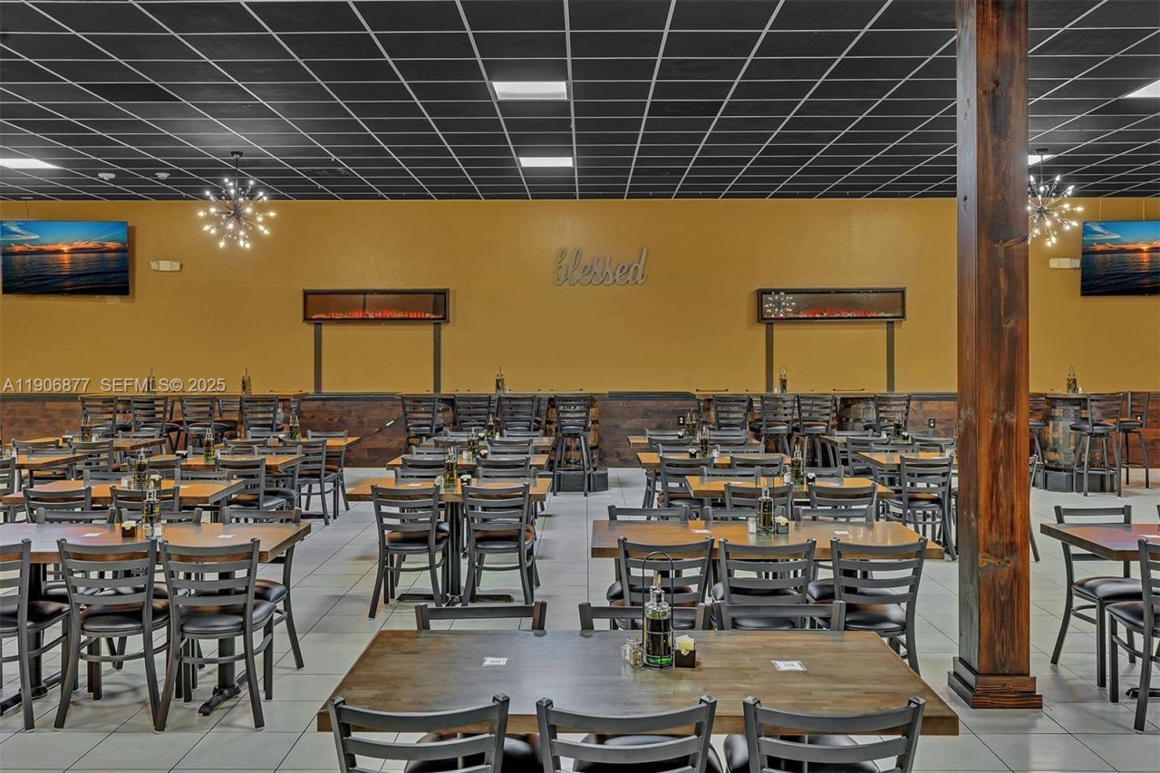 17 NE 1st Rd, Homestead, FL 33030 Photo