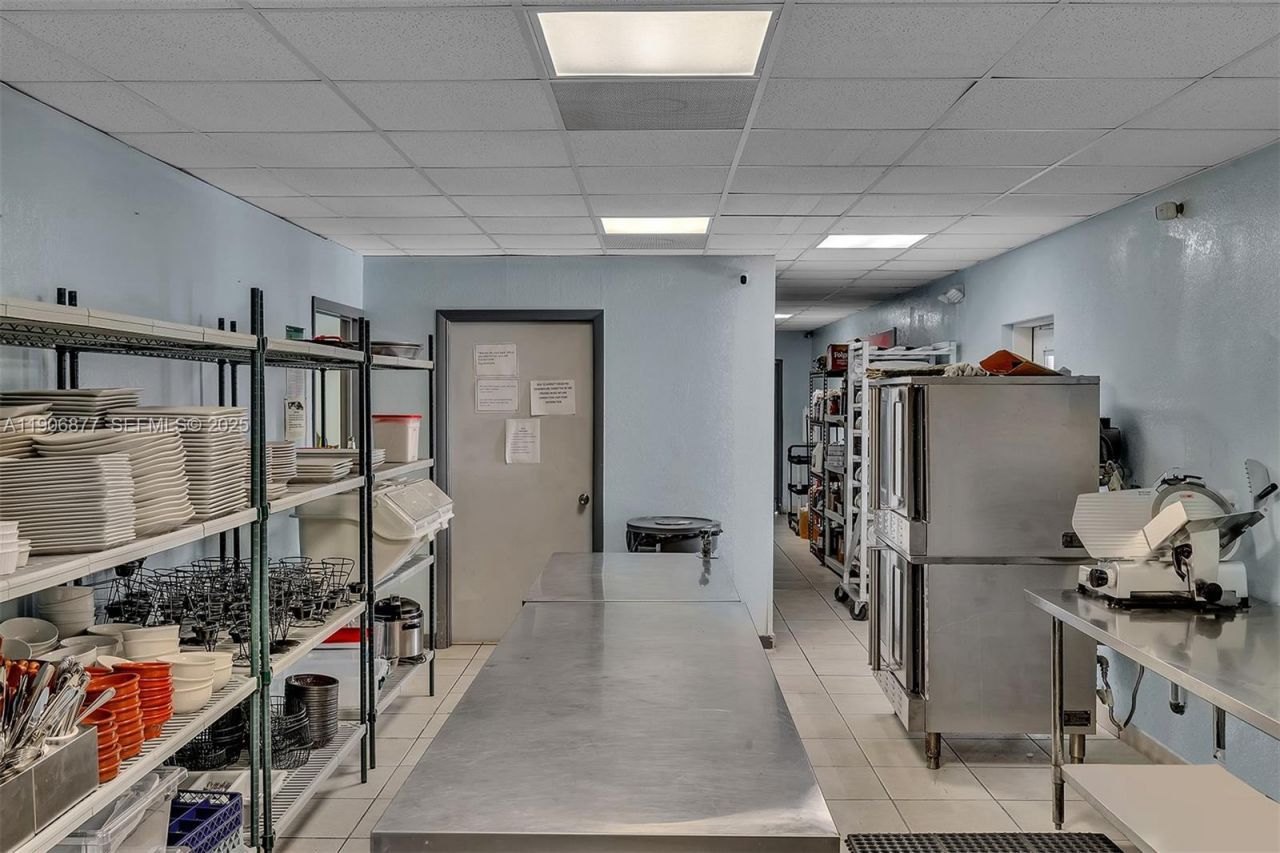 17 NE 1st Rd, Homestead, FL 33030 Photo