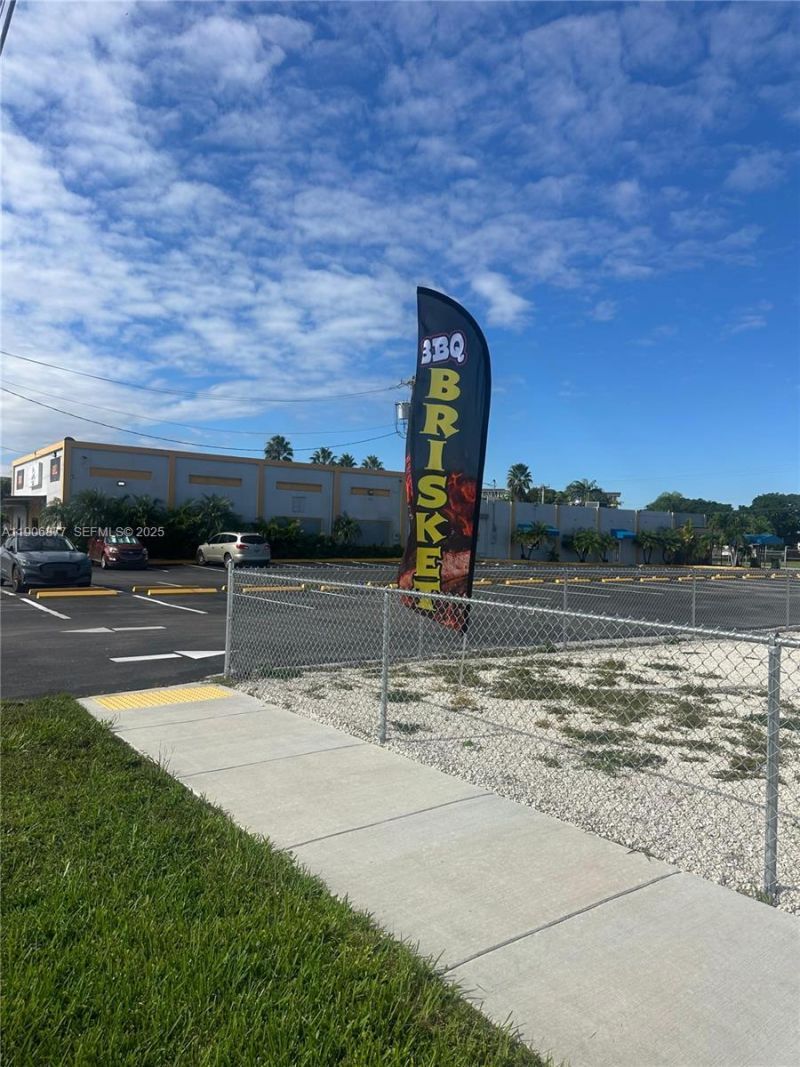 17 NE 1st Rd, Homestead, FL 33030 Photo