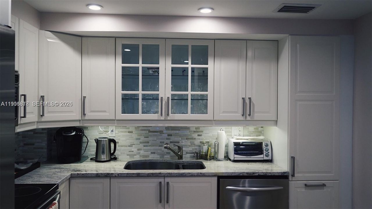 18151 NE 31st Ct, Unit 1912, Aventura, FL 33160 Photo