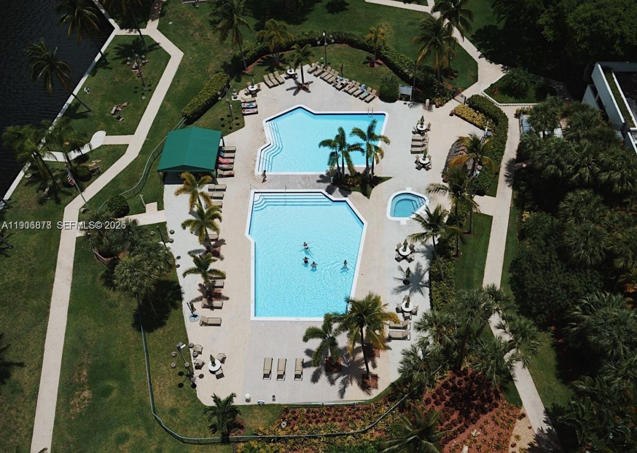 18151 NE 31st Ct, Unit 1912, Aventura, FL 33160 Photo