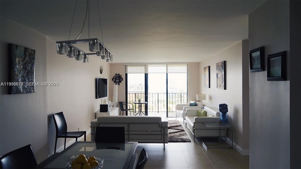 18151 NE 31st Ct, Unit 1912, Aventura, FL 33160 Photo