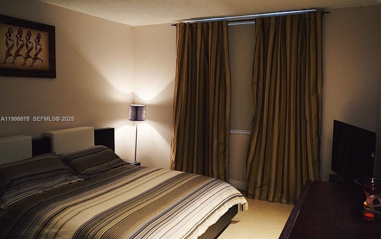 18151 NE 31st Ct, Unit 1912, Aventura, FL 33160 Photo