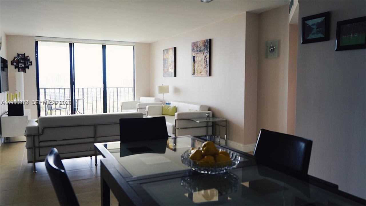 18151 NE 31st Ct, Unit 1912, Aventura, FL 33160 Photo