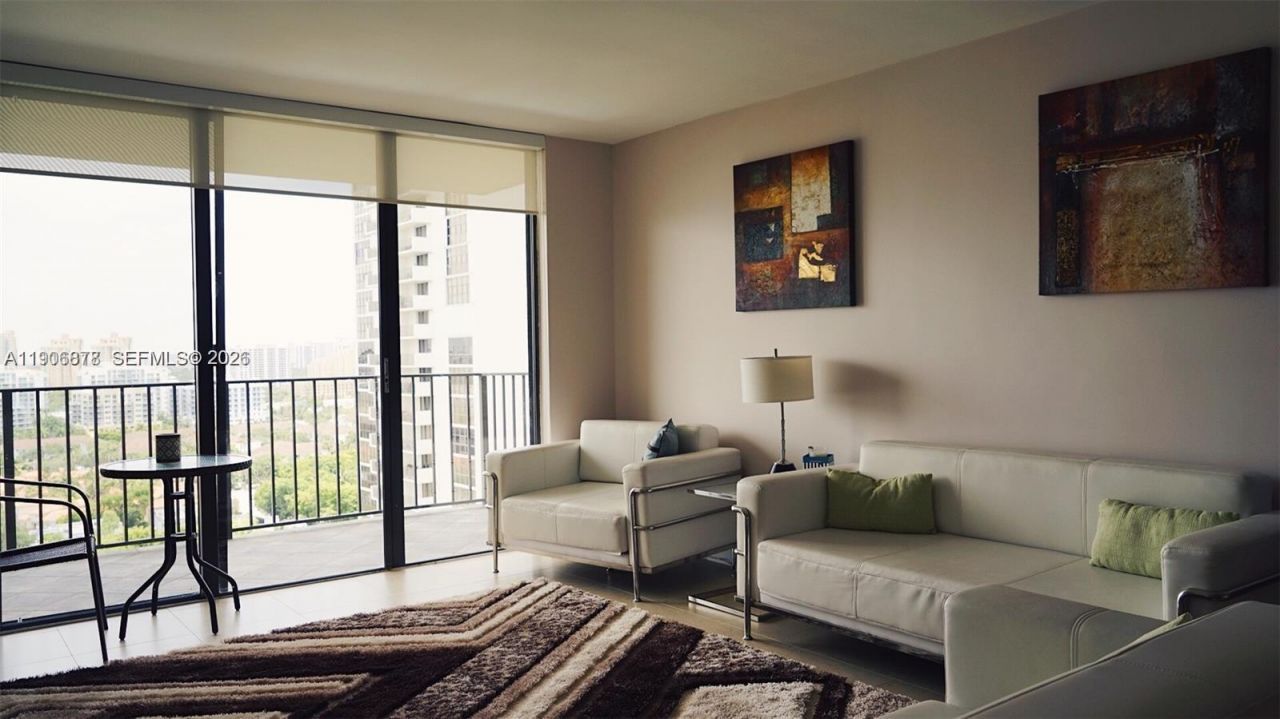 18151 NE 31st Ct, Unit 1912, Aventura, FL 33160 Photo