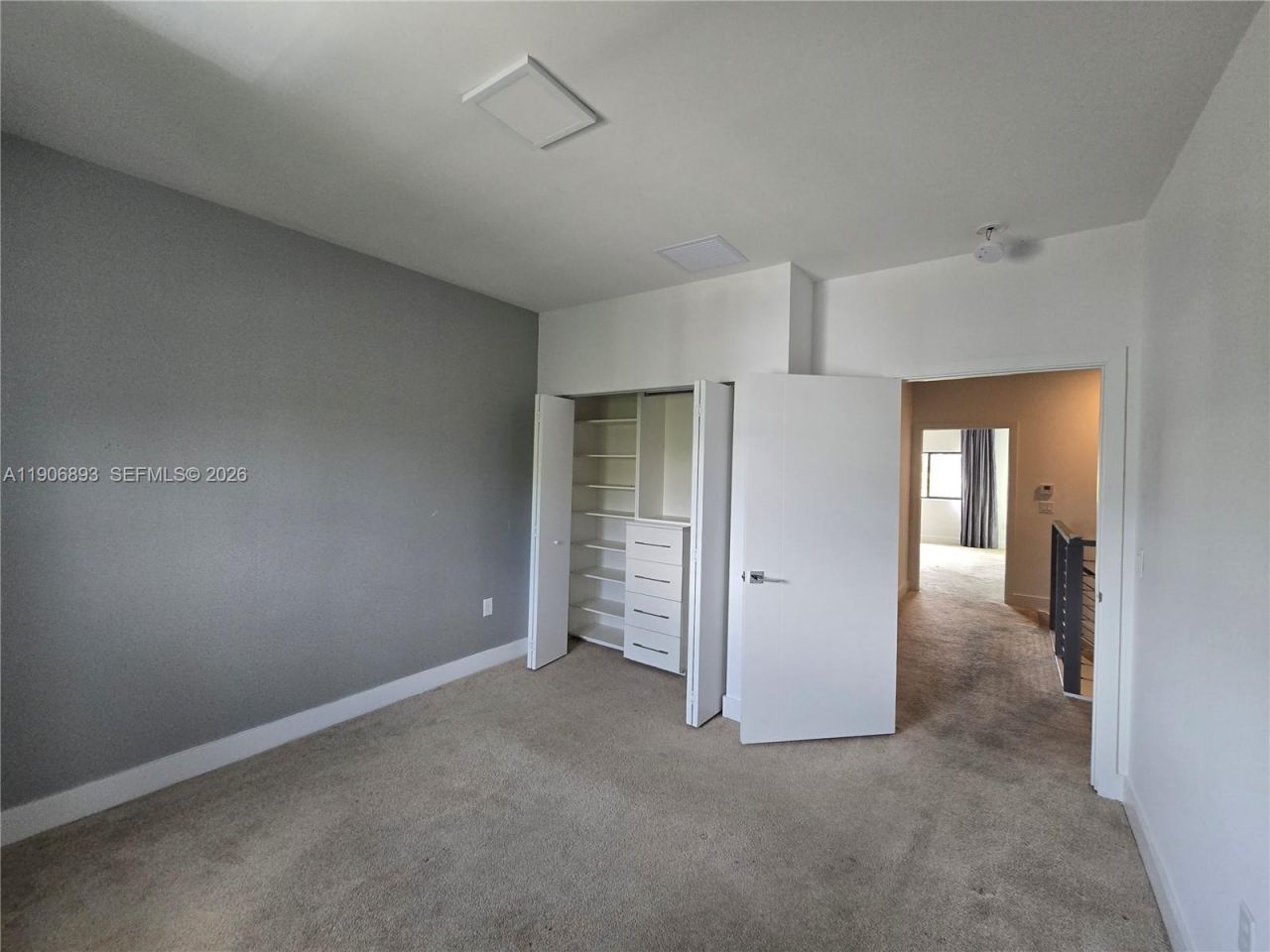 4500 NW 8th Pl, Plantation, FL 33317 Photo