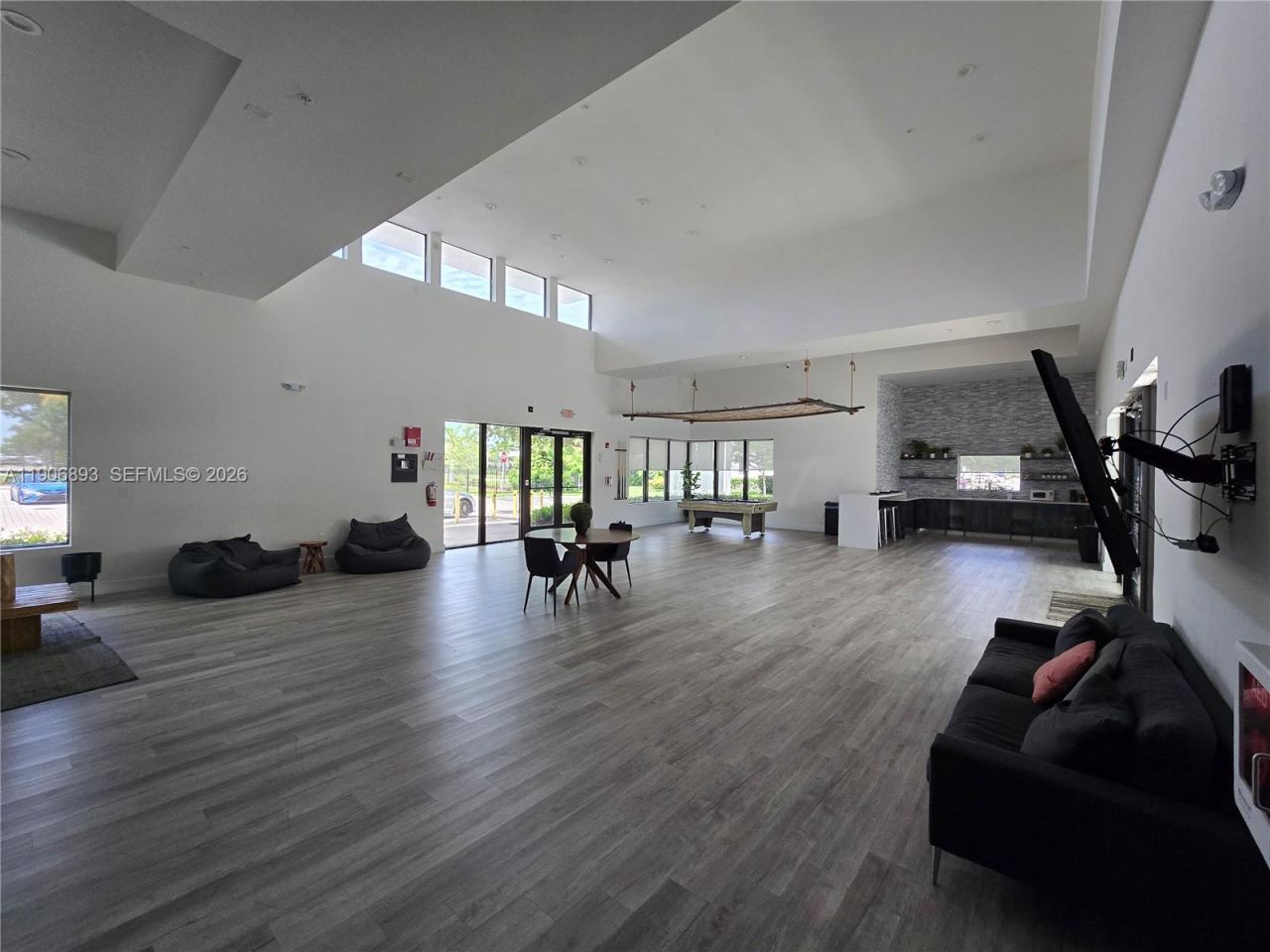 4500 NW 8th Pl, Plantation, FL 33317 Photo