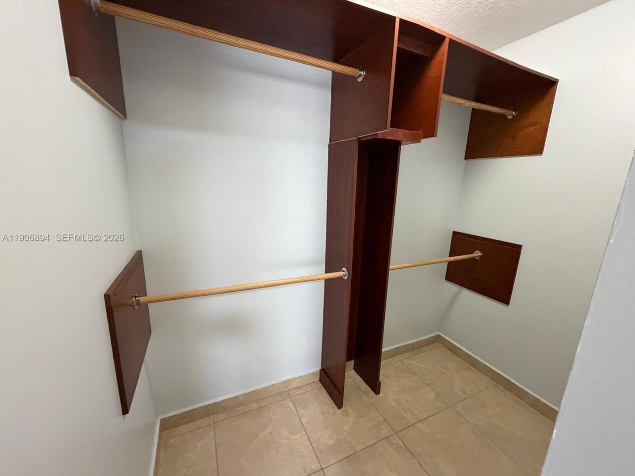 7845 W 36th Ave, Unit 203, Hialeah, FL 33018 Photo